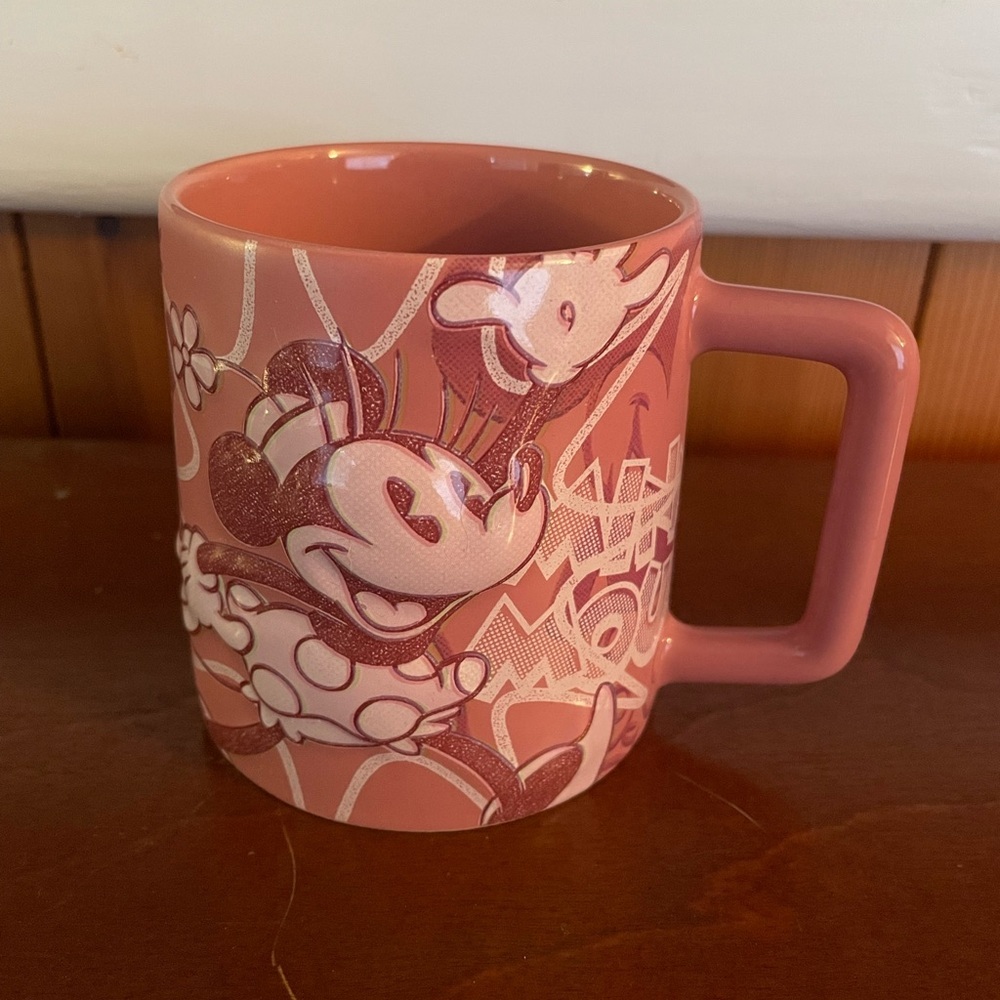 Disney Store Minnie Mouse Mug Pink Retro Vintage 3D Collectible Coffee Tea Cup